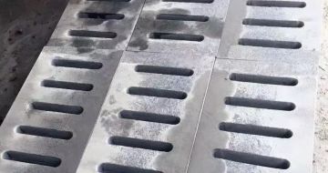 银川 芝麻灰石材沟盖板