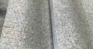 银川芙蓉白S型拉丝面路沿石