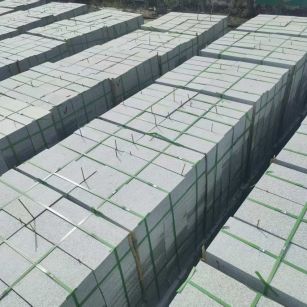 银川 芝麻白1.8公分火烧300*600地铺，清仓大甩卖